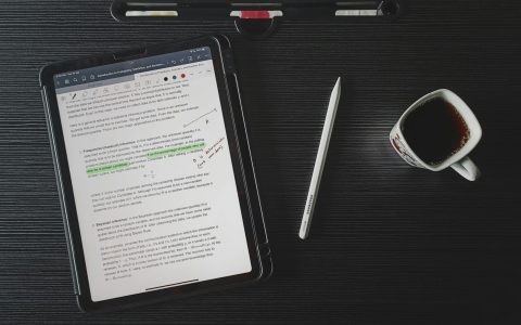 EBOOK PRAKTEK SOFTWARE STATISTIK DAN INTERPRETASI DISERTASI STUDI KASUS